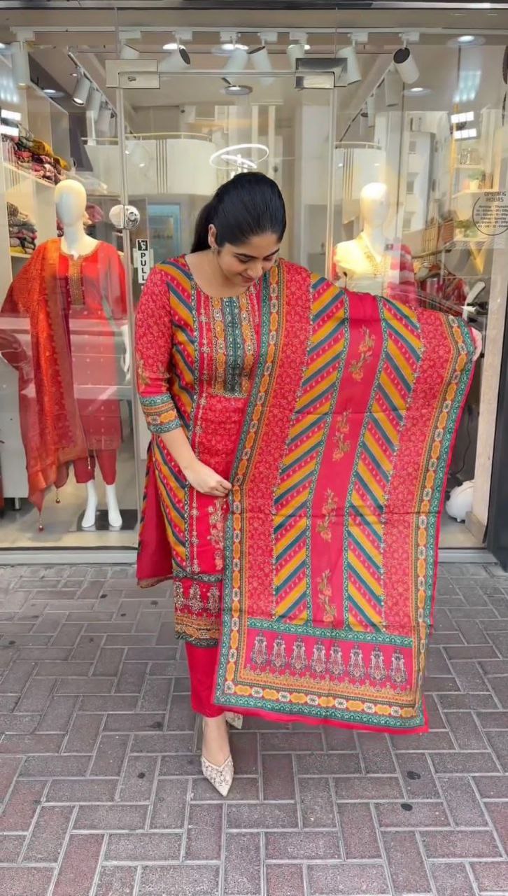 NEW EID COLLECTION 3 PIECE FANCY KURTI WITH PENT AND BEAUTIFUL DUPATTA