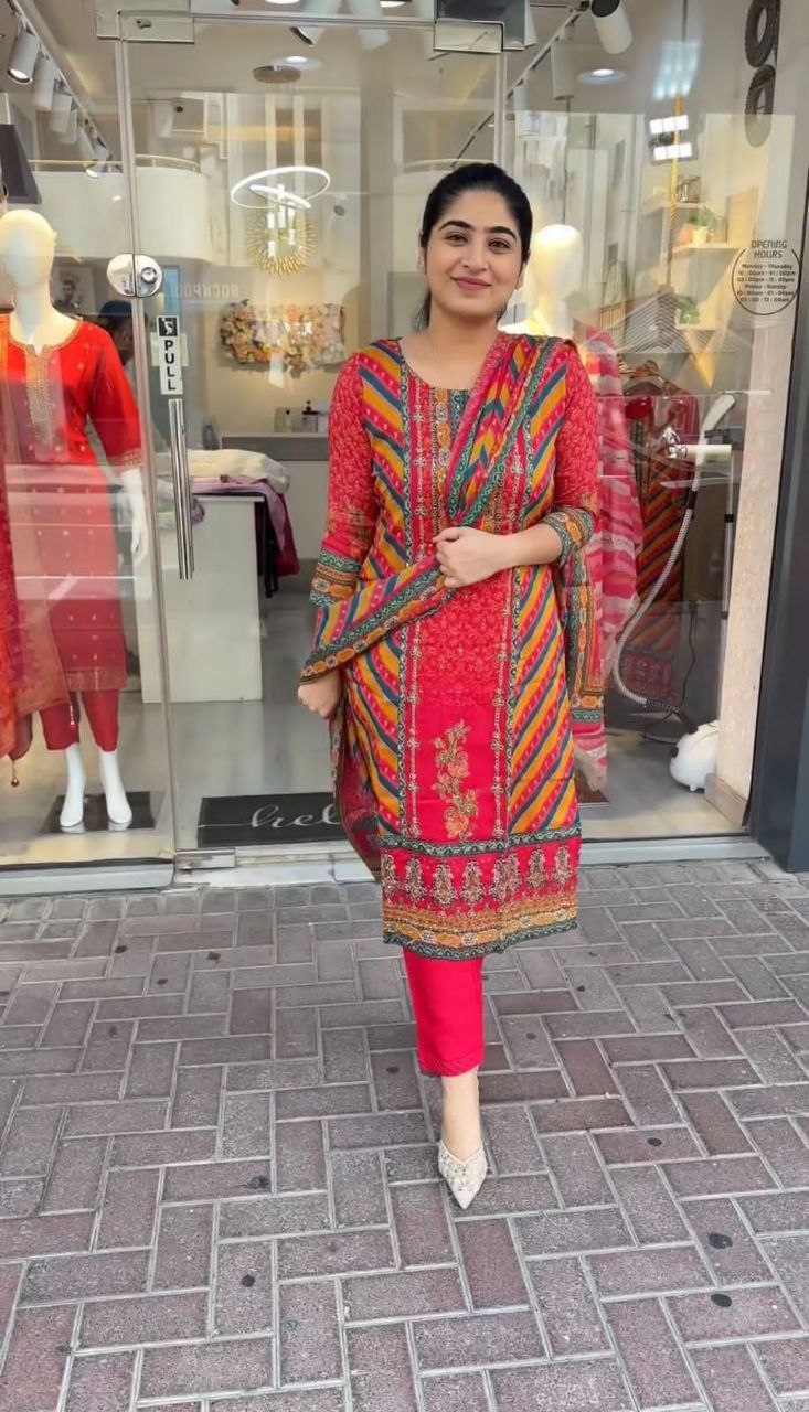 NEW EID COLLECTION 3 PIECE FANCY KURTI WITH PENT AND BEAUTIFUL DUPATTA