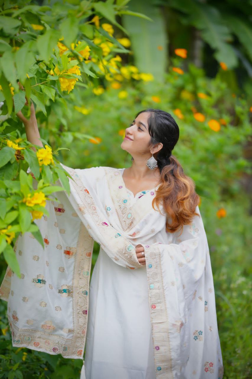 KURTI SET WITH HEAVY BANANA CHANDERI WITH J CARD WEAVING SILK