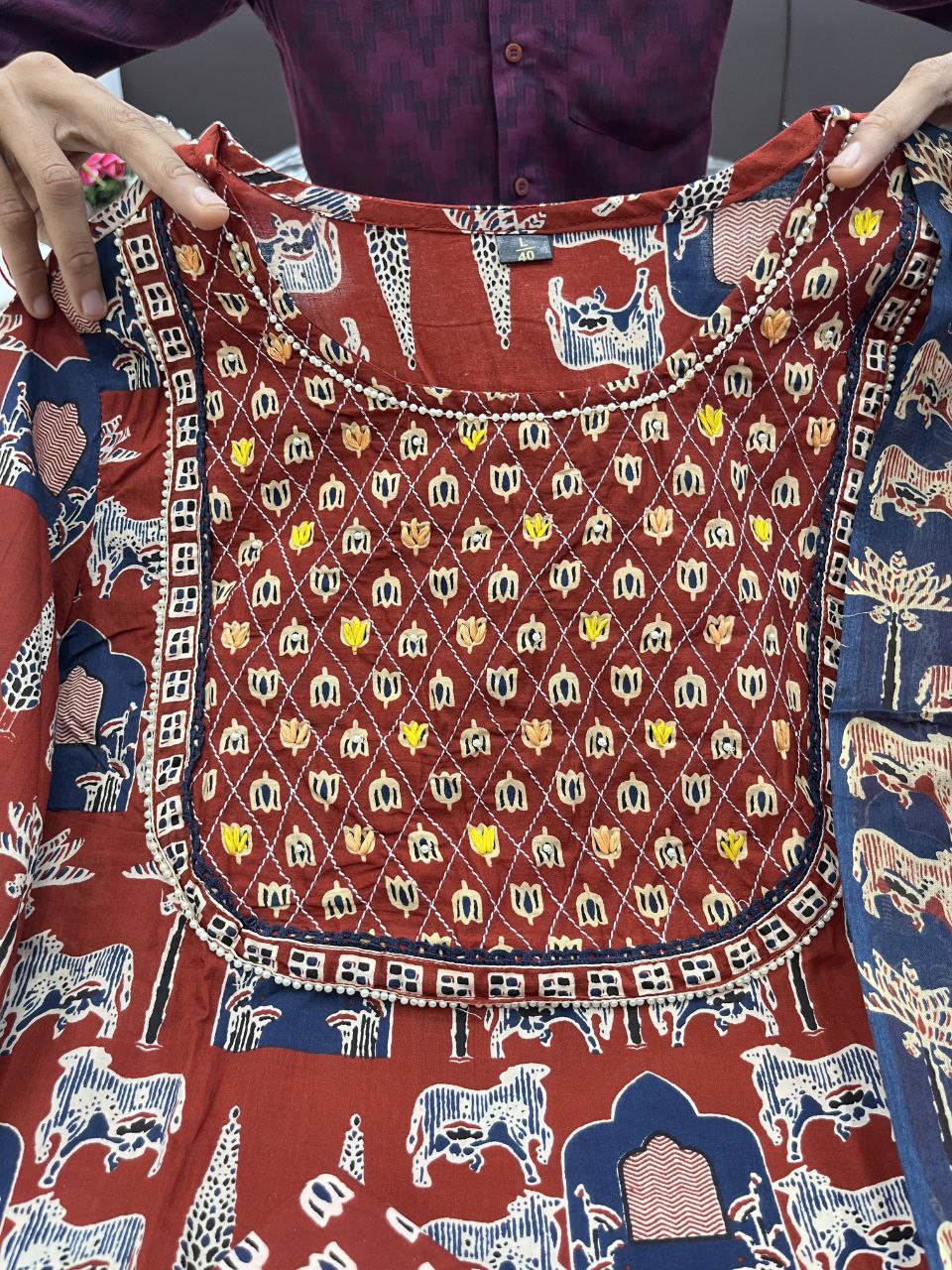 Straight Printed Kurta and Pant Set For Women in Cotton Fabric