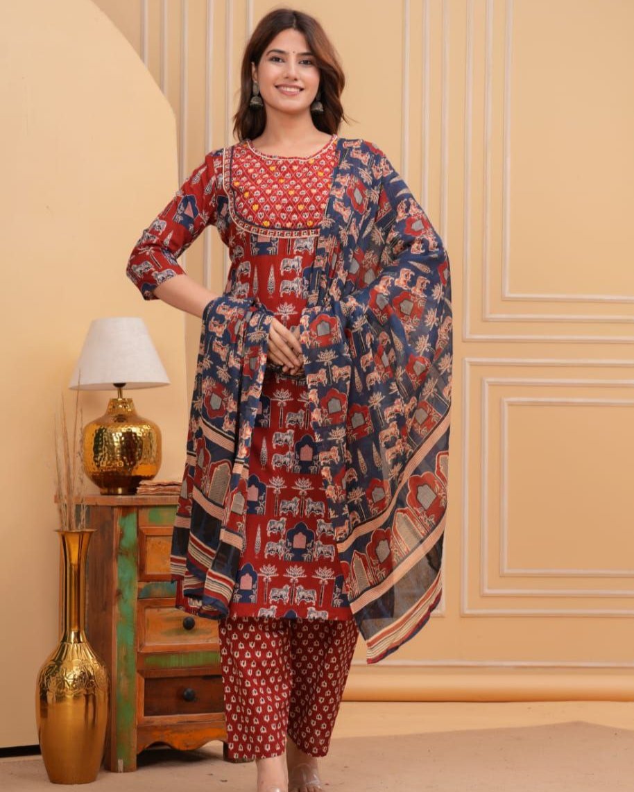 Straight Printed Kurta and Pant Set For Women in Cotton Fabric