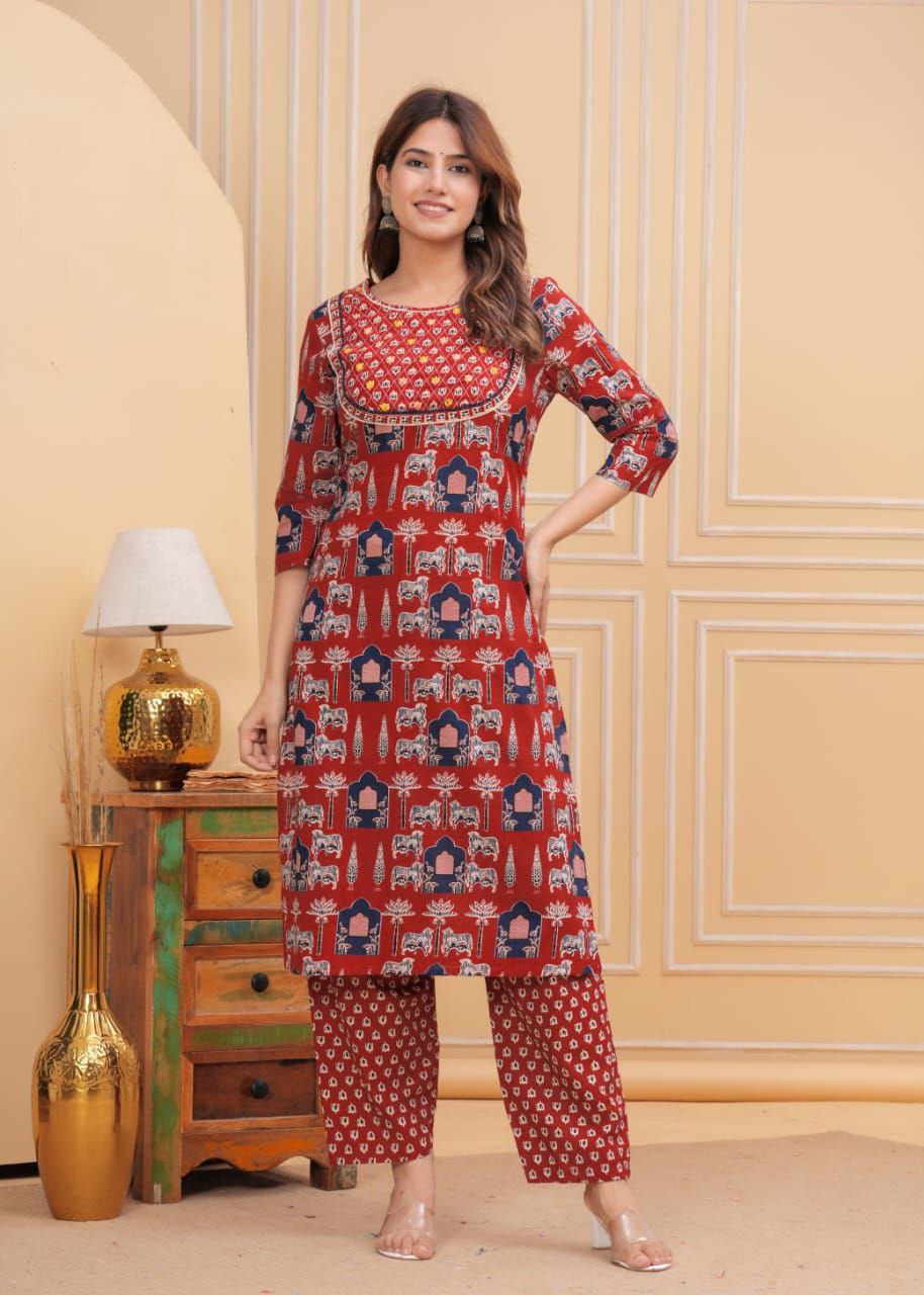 Straight Printed Kurta and Pant Set For Women in Cotton Fabric