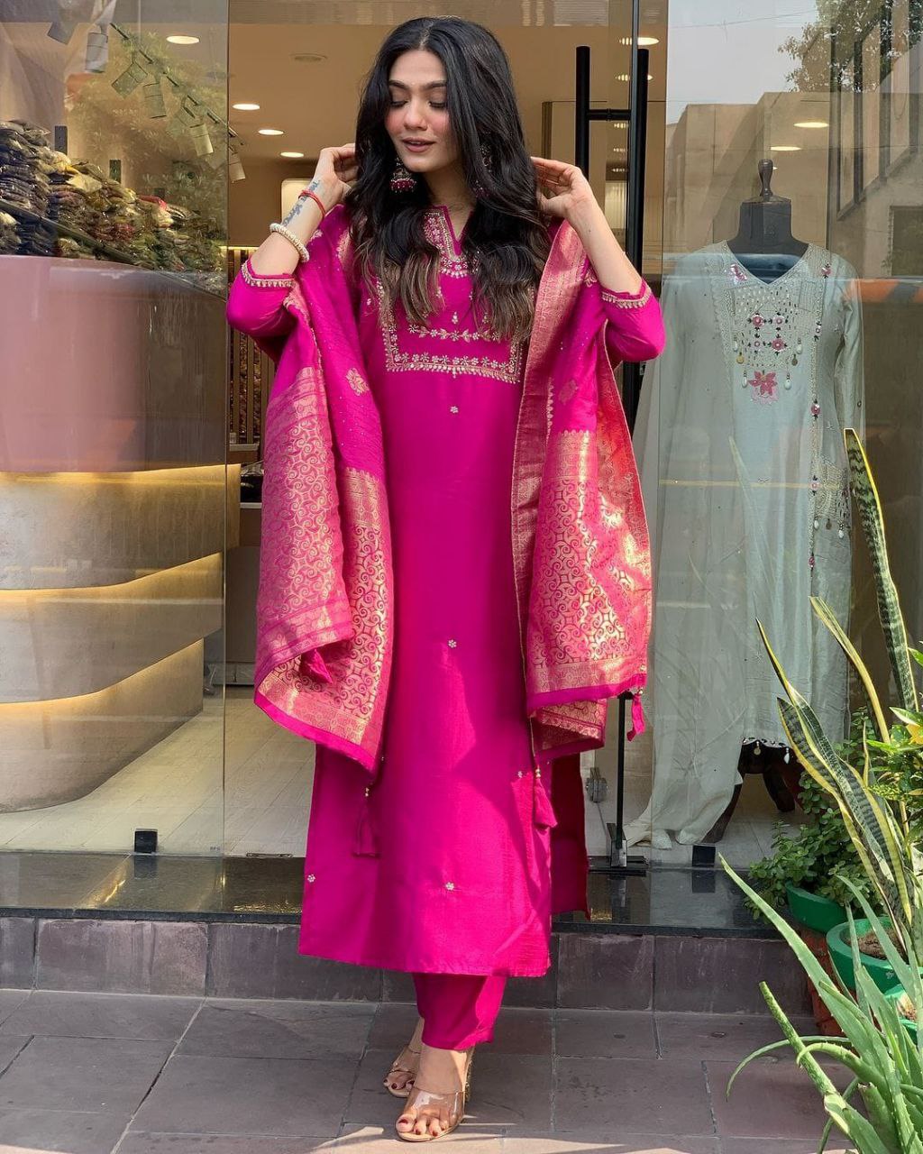 BEUTIFUL HEAVY JANKI PINK CHANDERI SILK FULLY STITCHIED SUIT SET