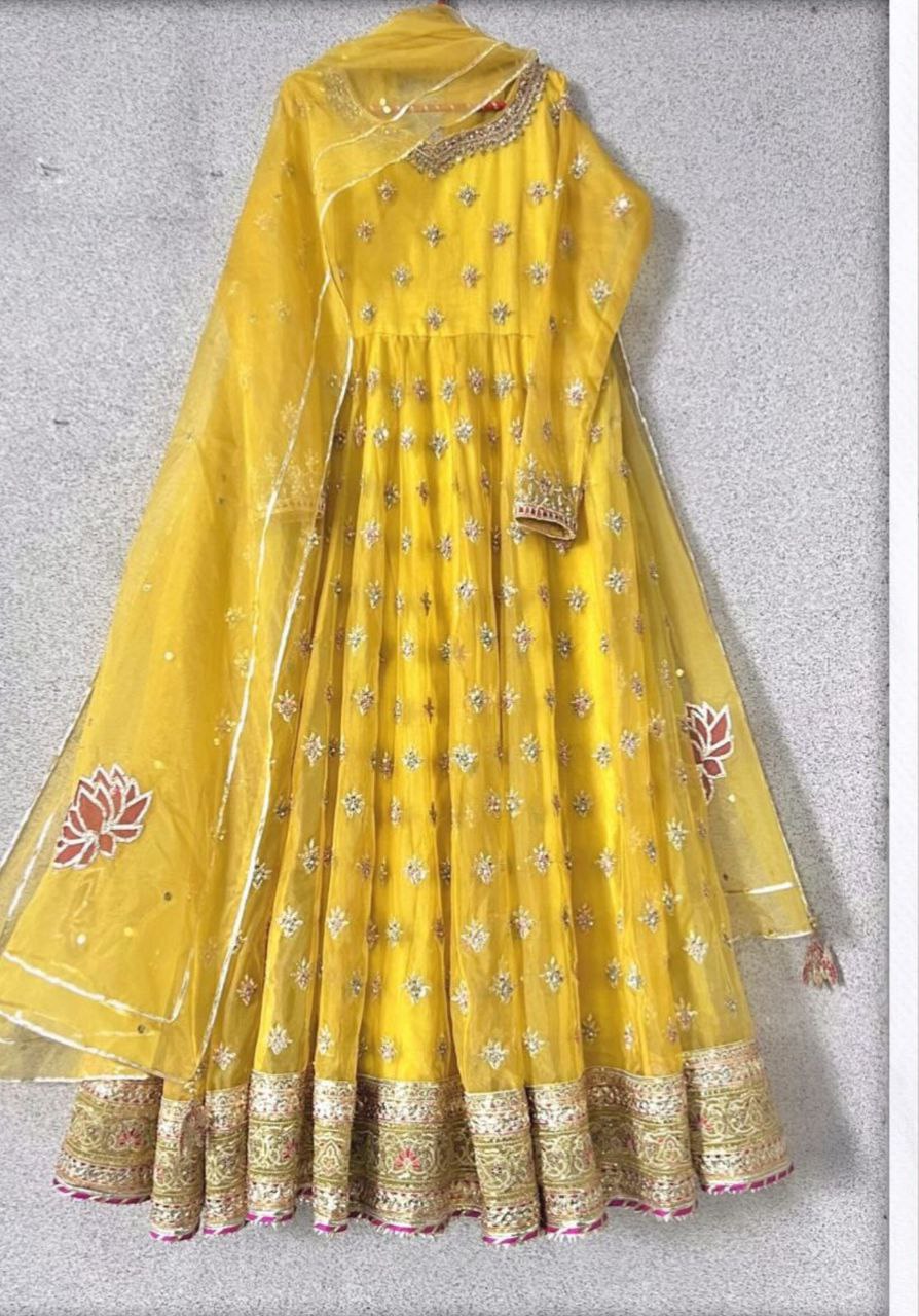 Luxury Heavy Fox Georgette Gown-Pant-Dupatta Set β Fully Stitched, Elegant, and Ready-to-Wear for Weddings and Parties
