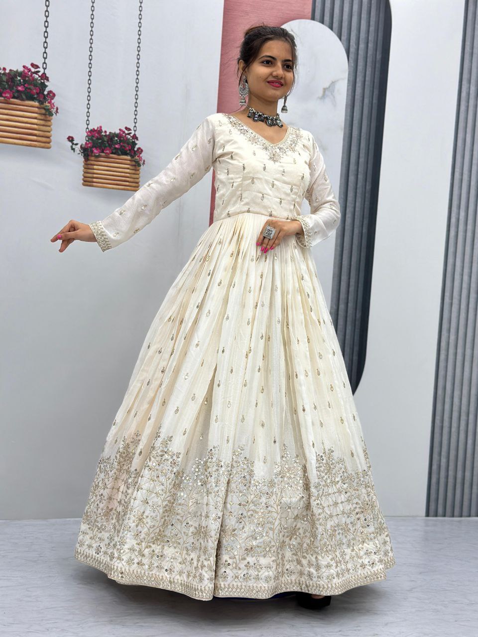 Launching the Glamorous Partywear Gown & Dupatta Set!