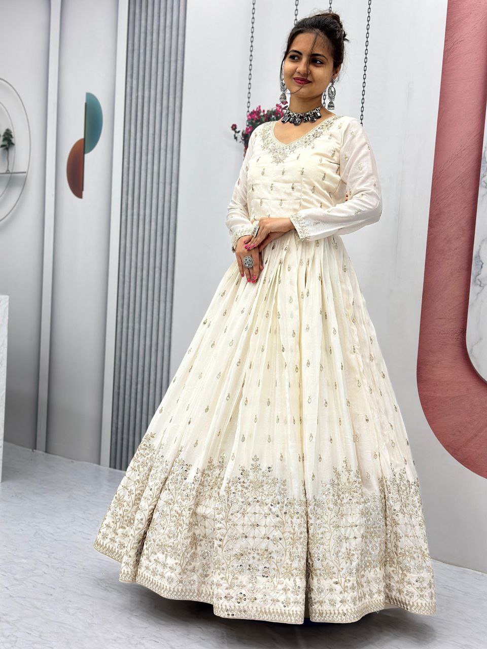Launching the Glamorous Partywear Gown & Dupatta Set!