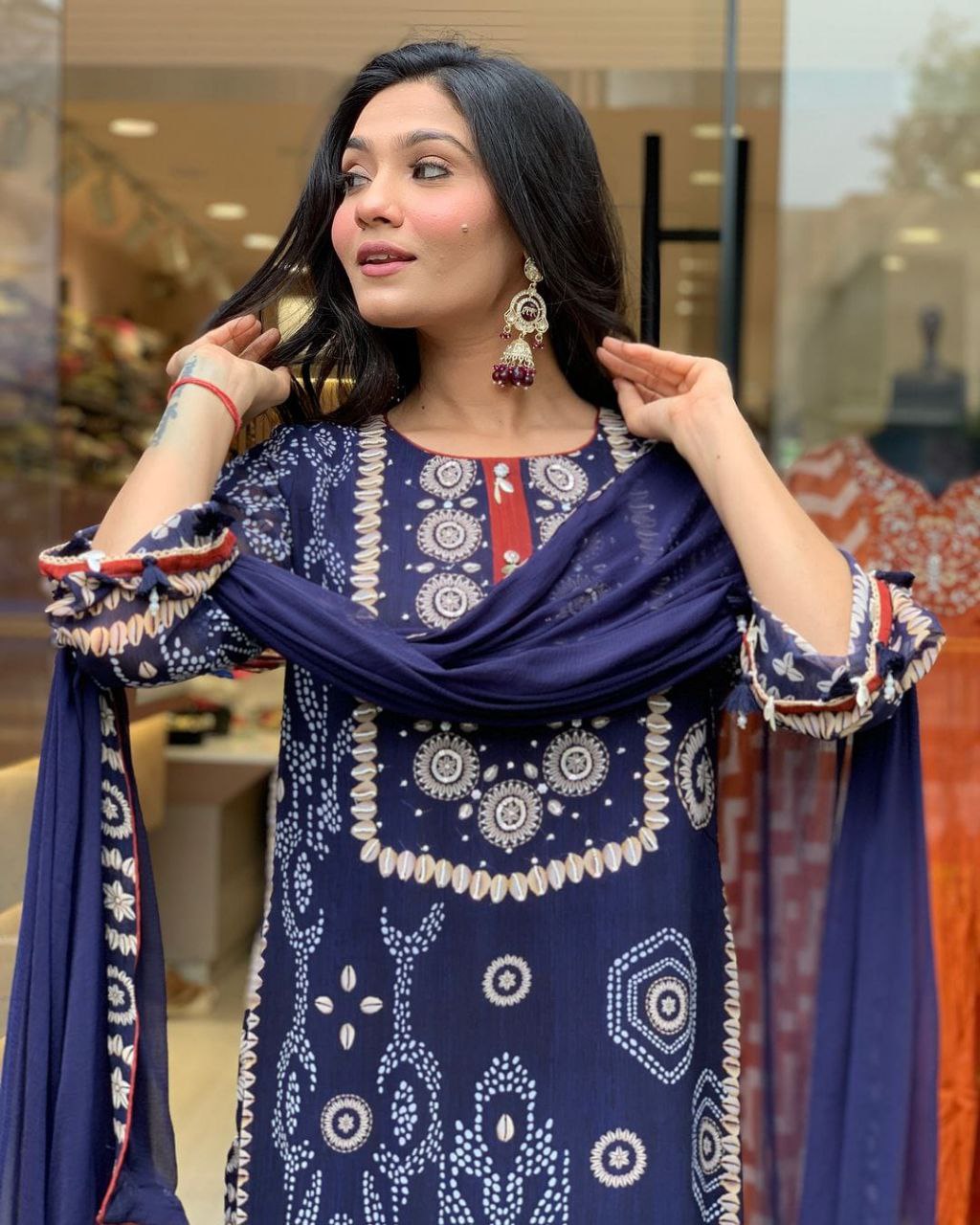 Introducing the Shreya Blue/Red Kodi Suit Set – Elegance Meets Tradition ✨👗