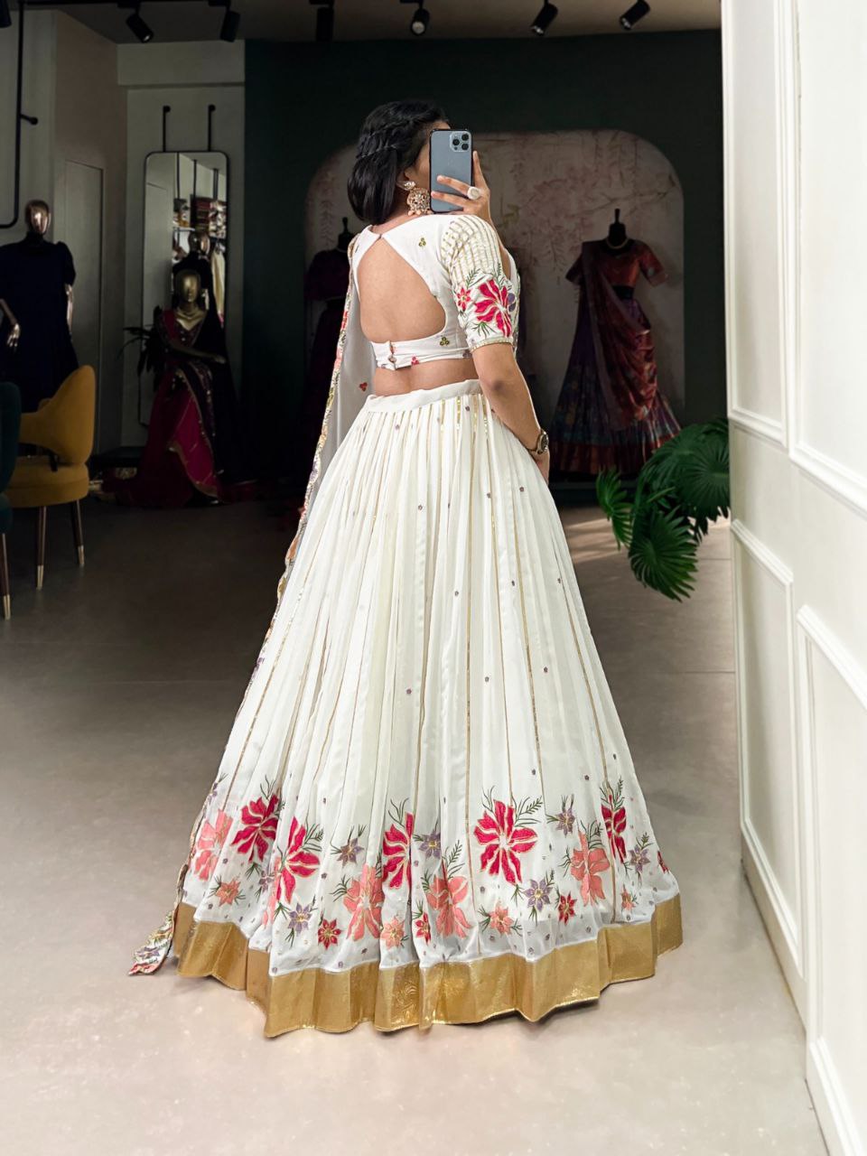 Ethereal White Georgette Lehenga Choli Wedding Collection π€