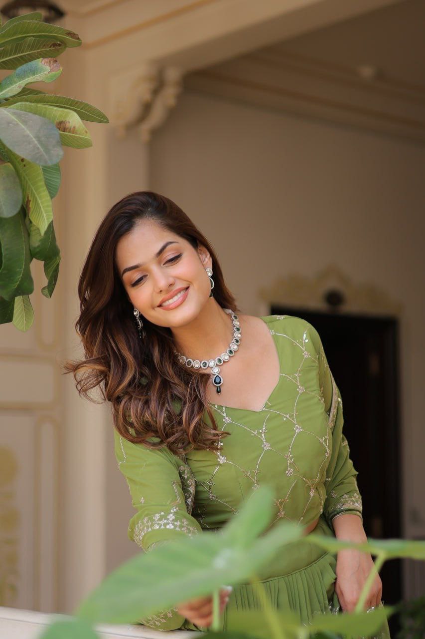 Radiant Elegance: Premium Festival Embroidered Lehenga Choli Set