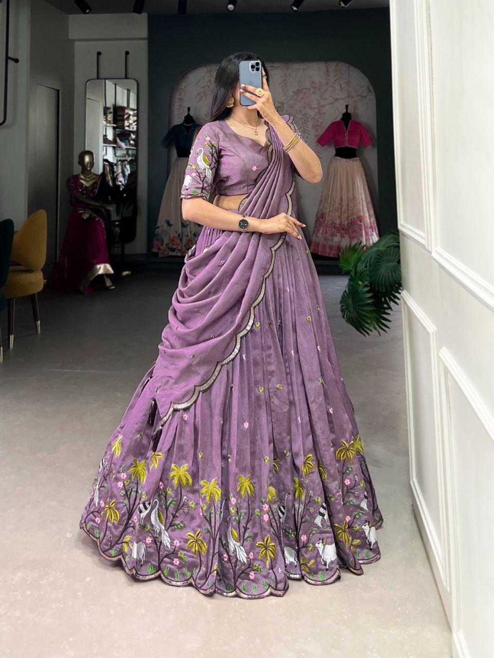 Lavender Elegance: 2025 Wedding Bridesmaid Showstopper Lehenga Set