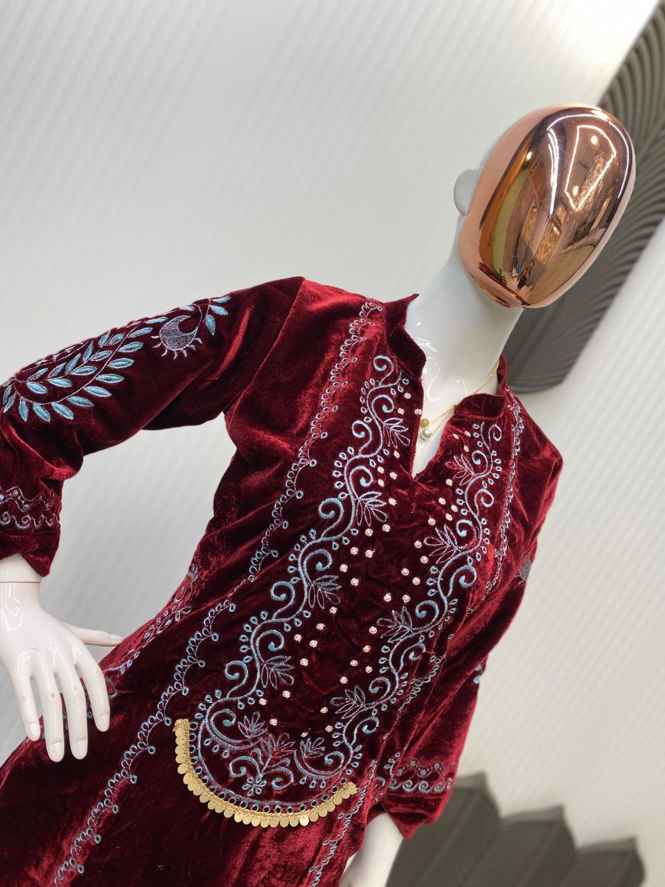 Winter Elegance – Designer Velvet Embroidery Suit with Pocket