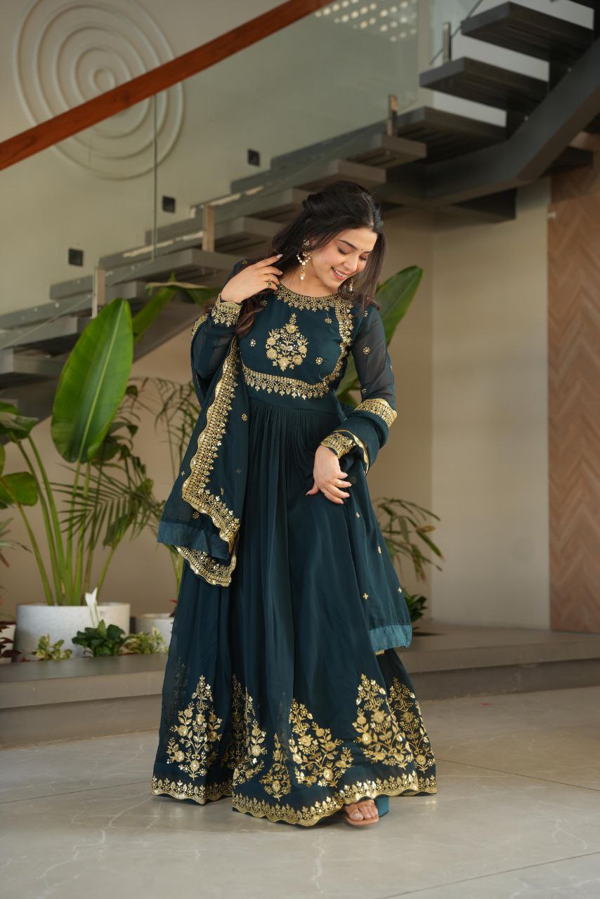 Premium Designer Gown with Embroidered Dupatta – 2025 Exclusive
