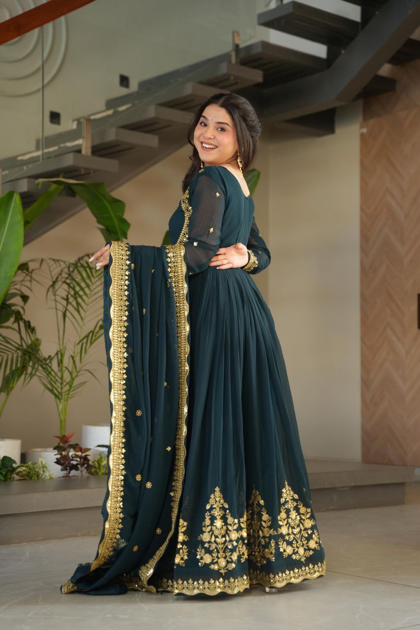 Premium Designer Gown with Embroidered Dupatta – 2025 Exclusive