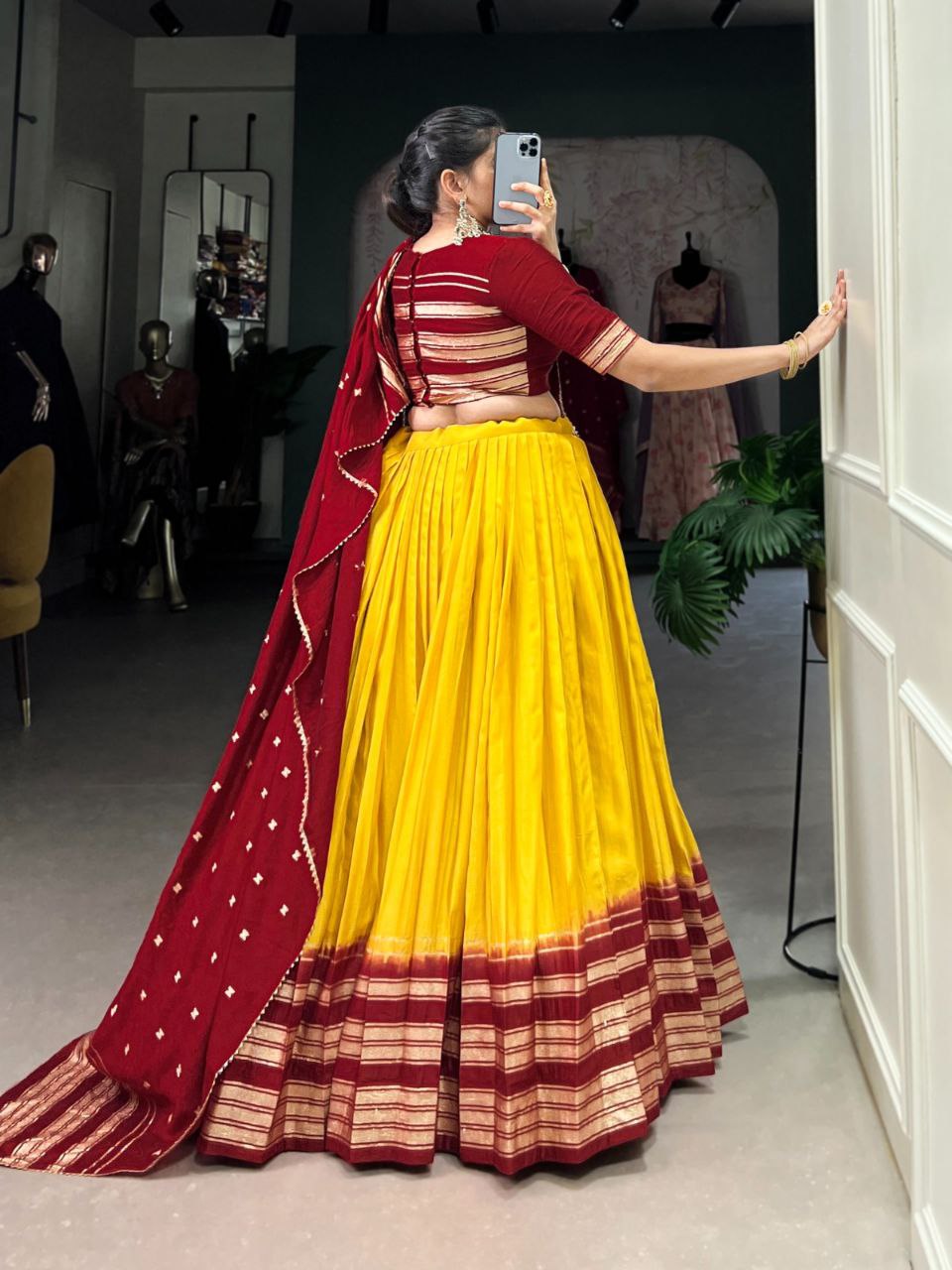 Elegant Chanderi Lehenga Choli Set with Zari Weaving Work