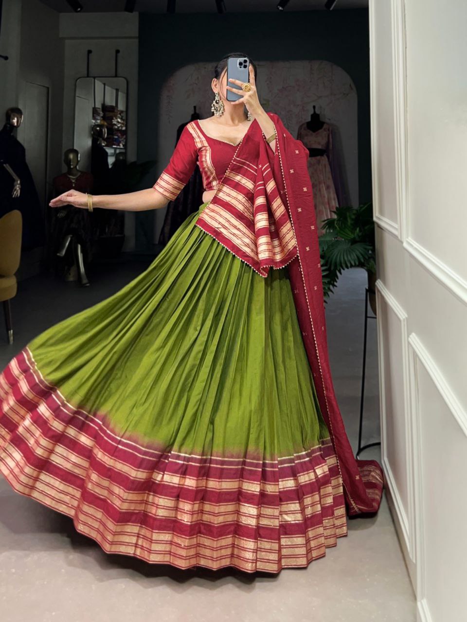 Elegant Chanderi Lehenga Choli Set with Zari Weaving Work