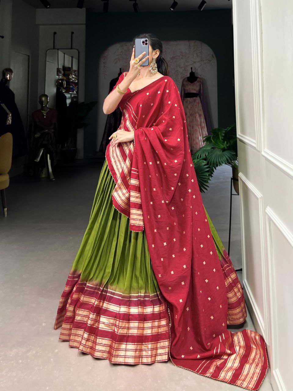 Elegant Chanderi Lehenga Choli Set with Zari Weaving Work