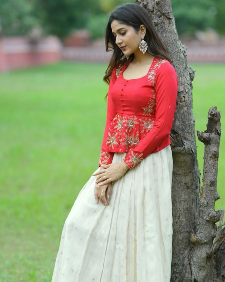 Elegant Chinon Crop Top & Jacquard Lehenga β A Timeless Statement
