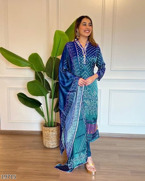 Elegant Chinon Silk Festive Wear Set β Kurti, Pant & Dupatta