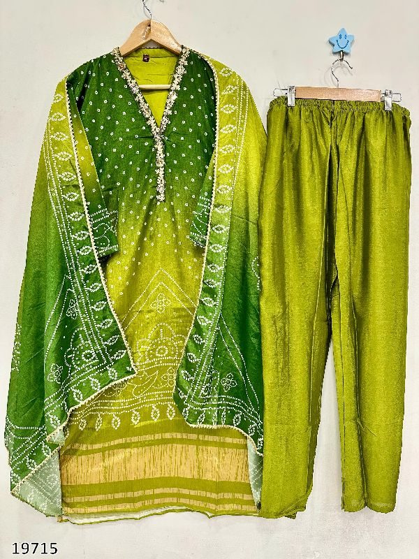 Elegant Chinon Silk Festive Wear Set β Kurti, Pant & Dupatta