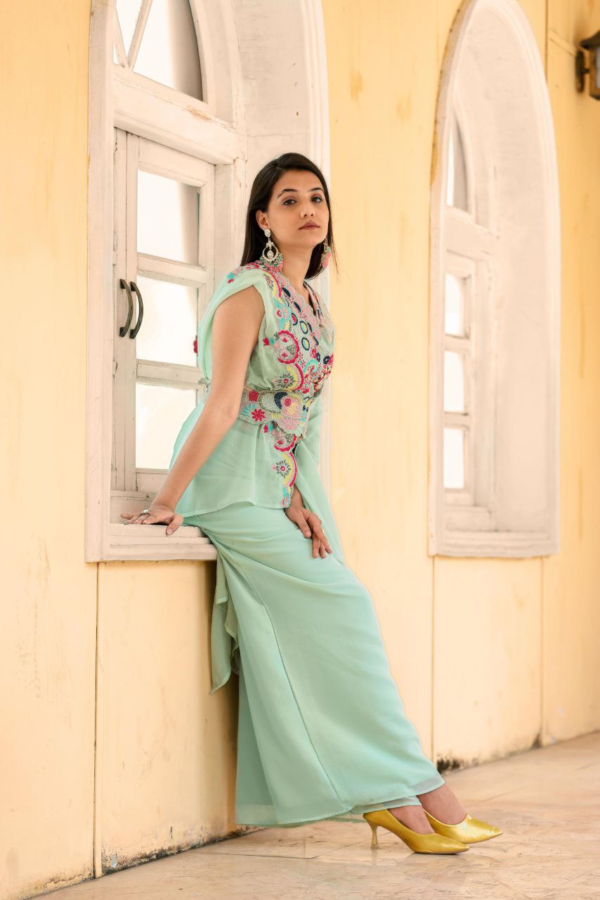 Fancy Four-Piece Wedding & Party Wear Set with Belt