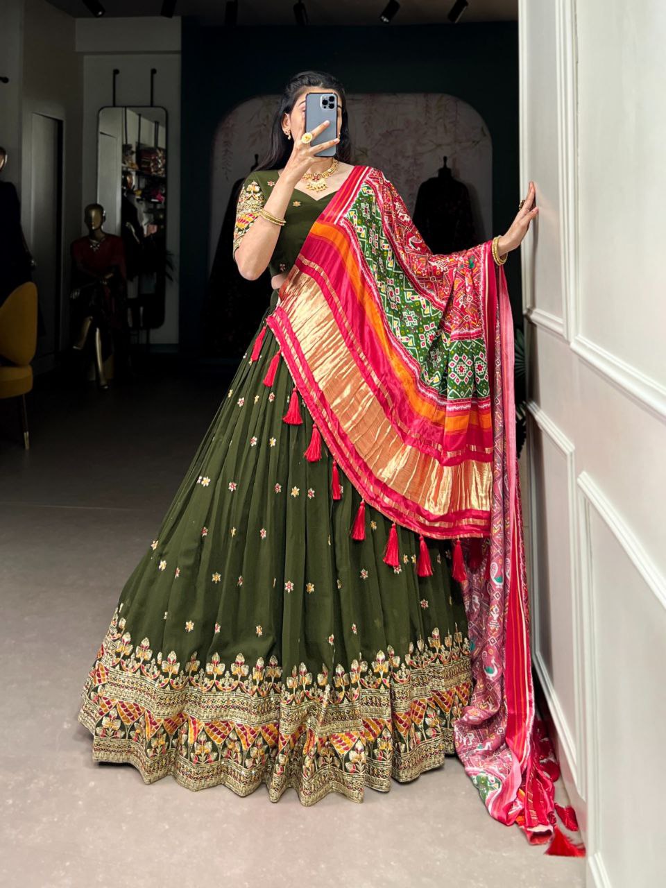 Georgette Embroidered Lehenga Choli with Gaji Silk Dupatta – Wedding Glamour