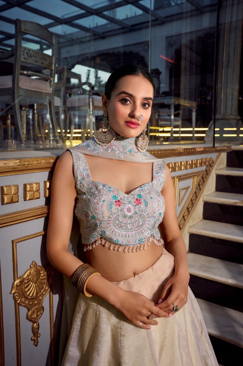 Gold Crush Bridal Lehenga Choli with Jarkan Diamond & Embroidery Work