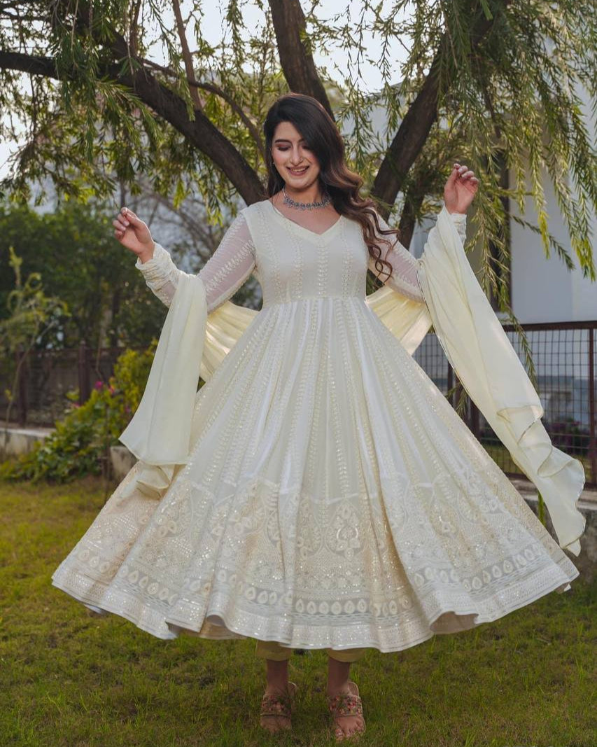 Cream Anarkali Suit with Dupatta – Heavy Embroidered Party Wear Gown