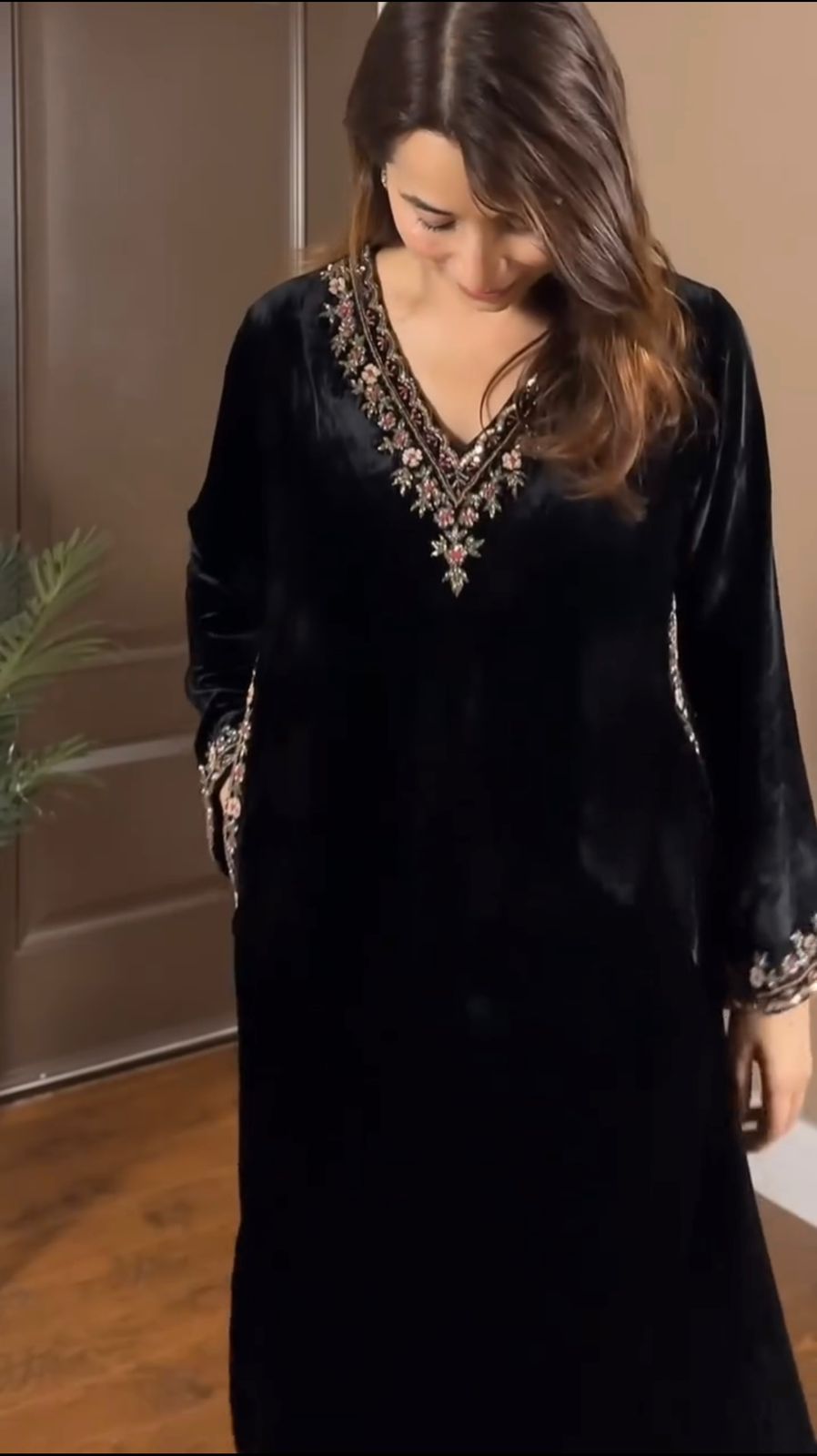 Premium Velvet Suit Set – Embroidered Top with Side Pocket & Fully Stitched Pant