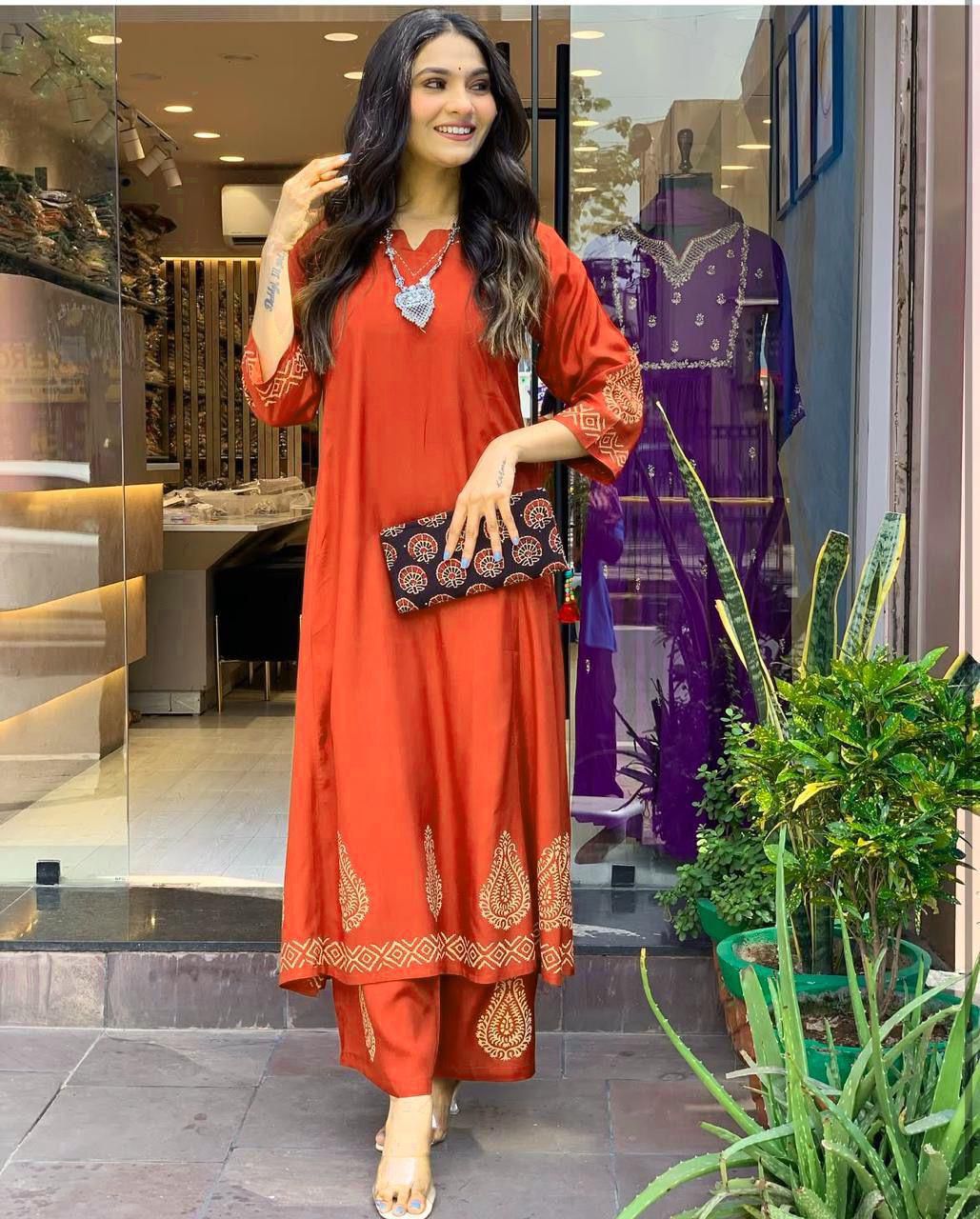 Stylish Foil Printed Rayon Kurta Set | Trendy & Comfortable