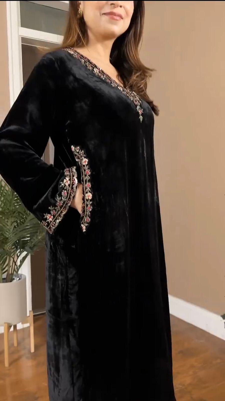 Premium Velvet Suit Set – Embroidered Top with Side Pocket & Fully Stitched Pant