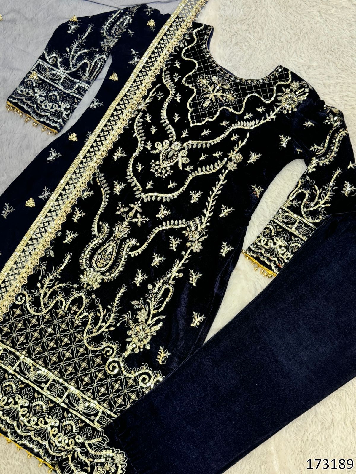 Designer Party Wear Velvet Suit Set – Embroidered Top, Dupatta & Fully Stitched Bottom