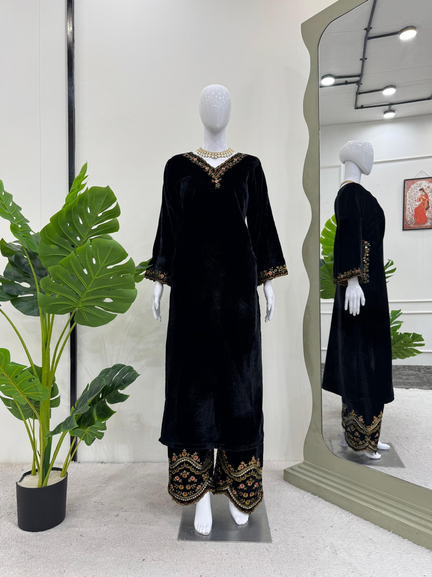 Premium Velvet Suit Set – Embroidered Top with Side Pocket & Fully Stitched Pant