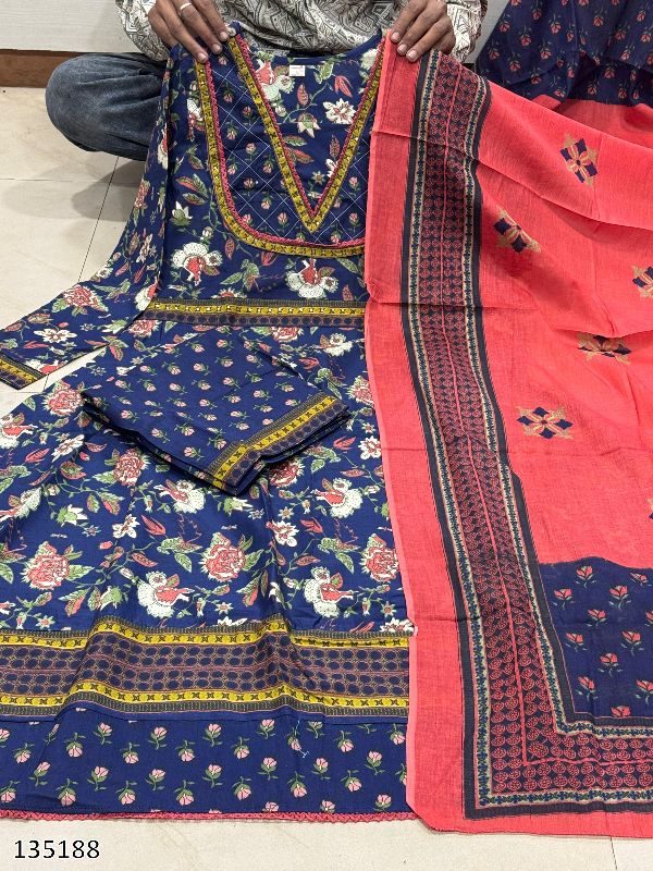 Premium Cotton Floral Kurti Pant & Dupatta Set β Elegant Everyday Wear