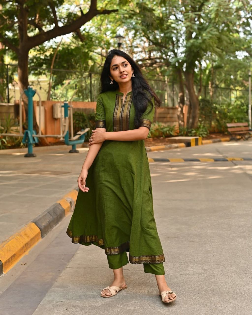 Premium Shivangi Chanderi Suit Set with Jacquard Woven Dupatta & Moti Mala