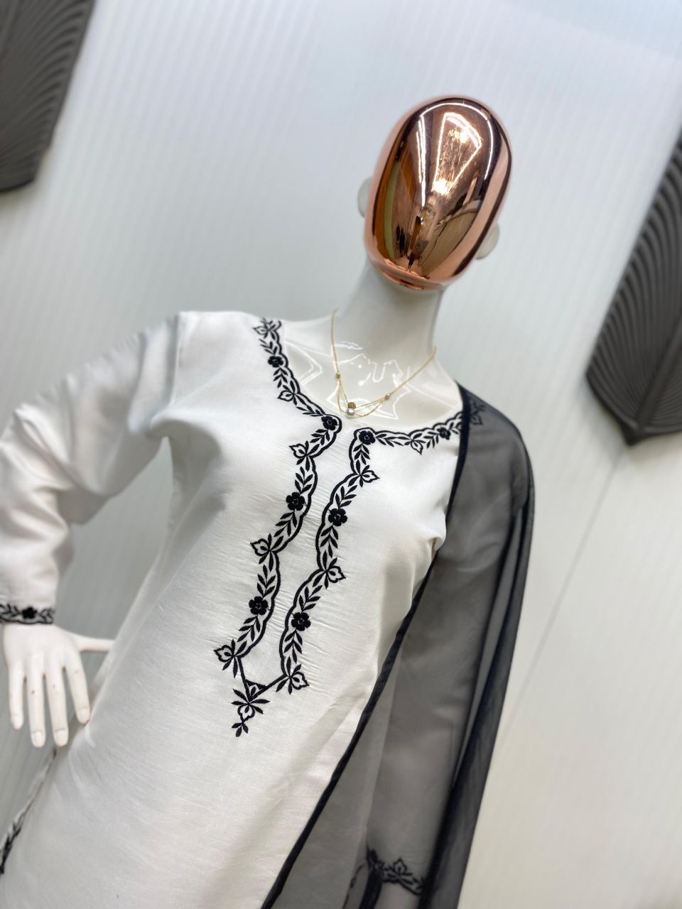 Roman Silk Farsi Salwar Suit with Organza Dupatta | Designer Wear