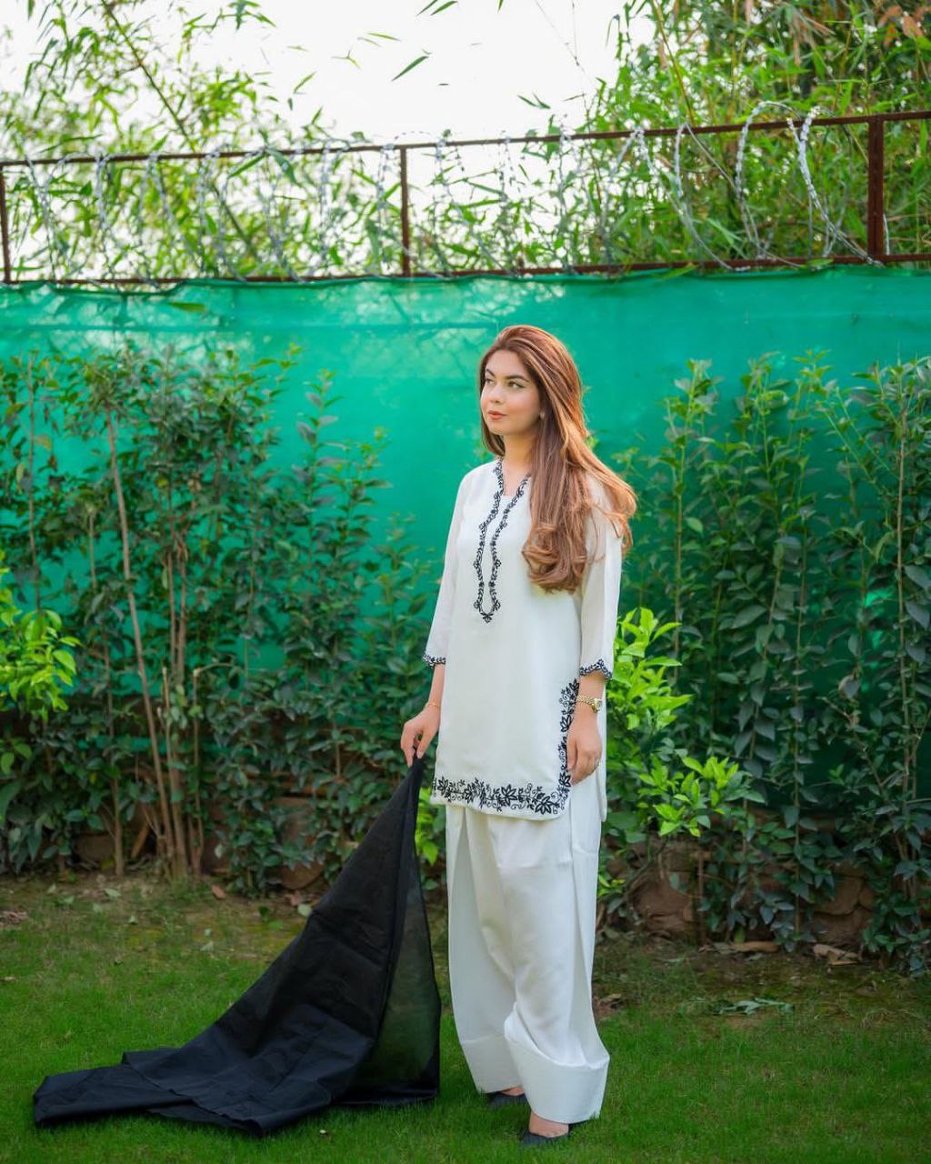 Roman Silk Farsi Salwar Suit with Organza Dupatta | Designer Wear