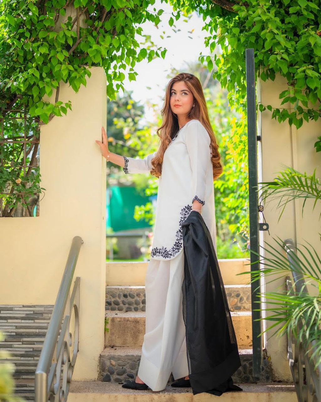 Roman Silk Farsi Salwar Suit with Organza Dupatta | Designer Wear