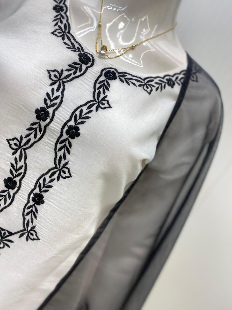 Roman Silk Farsi Salwar Suit with Organza Dupatta | Designer Wear