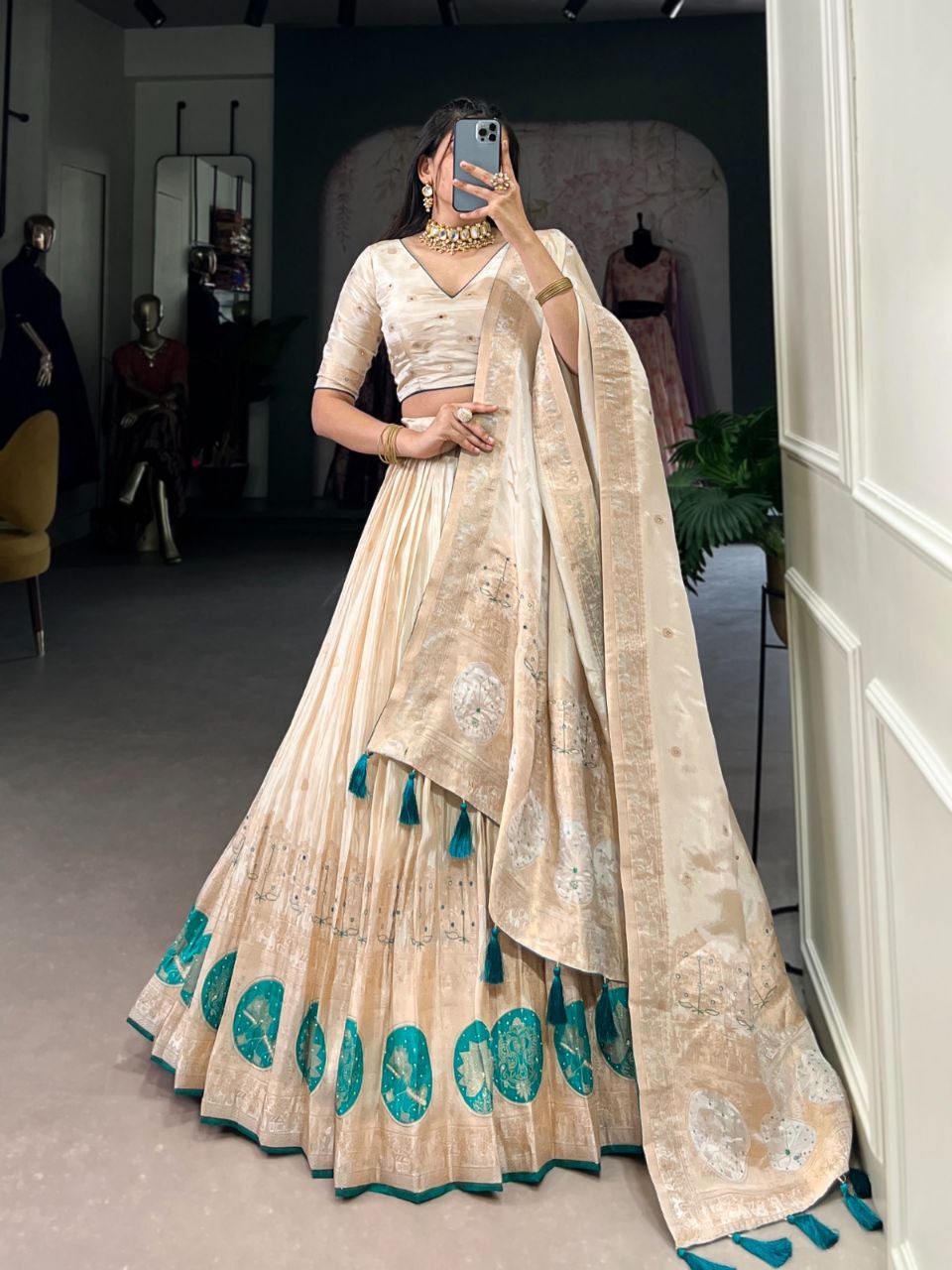 Shimmer Weaving Lehenga Choli with Mirror & Beads Work – Wedding Elegance