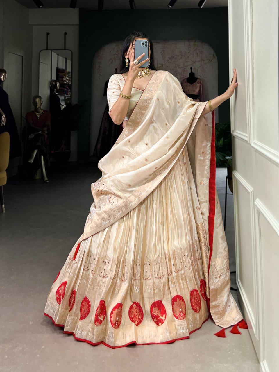 Shimmer Weaving Lehenga Choli with Mirror & Beads Work – Wedding Elegance