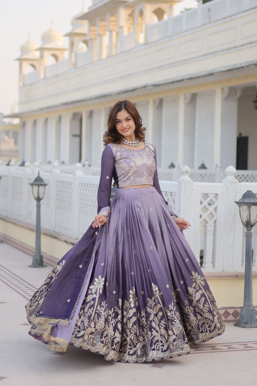 Luxurious Wedding Lehenga Choli with Elegant Flair & Designer Dupatta