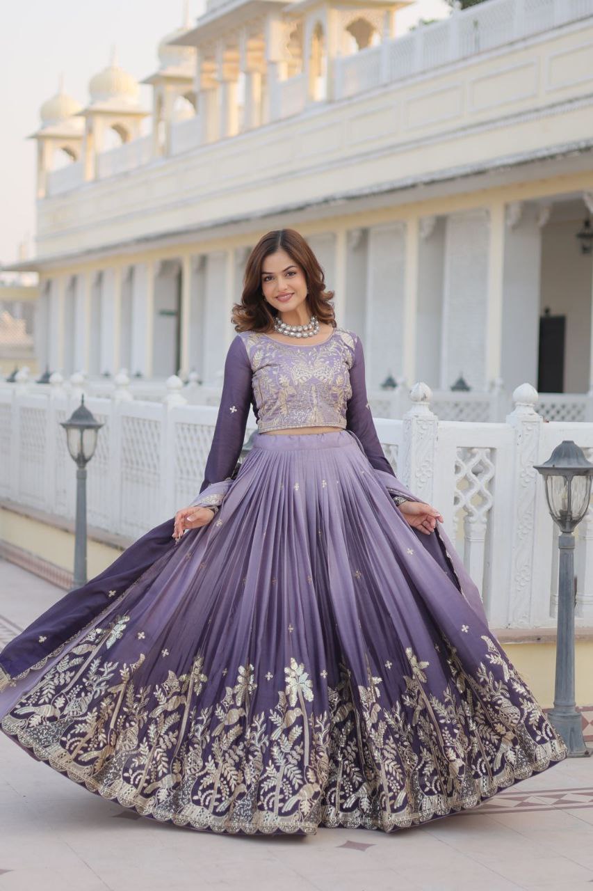 Luxurious Wedding Lehenga Choli with Elegant Flair & Designer Dupatta