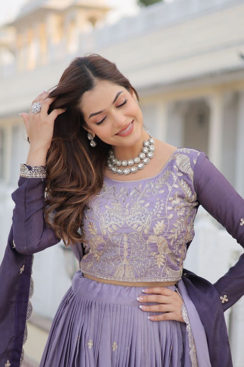 Luxurious Wedding Lehenga Choli with Elegant Flair & Designer Dupatta