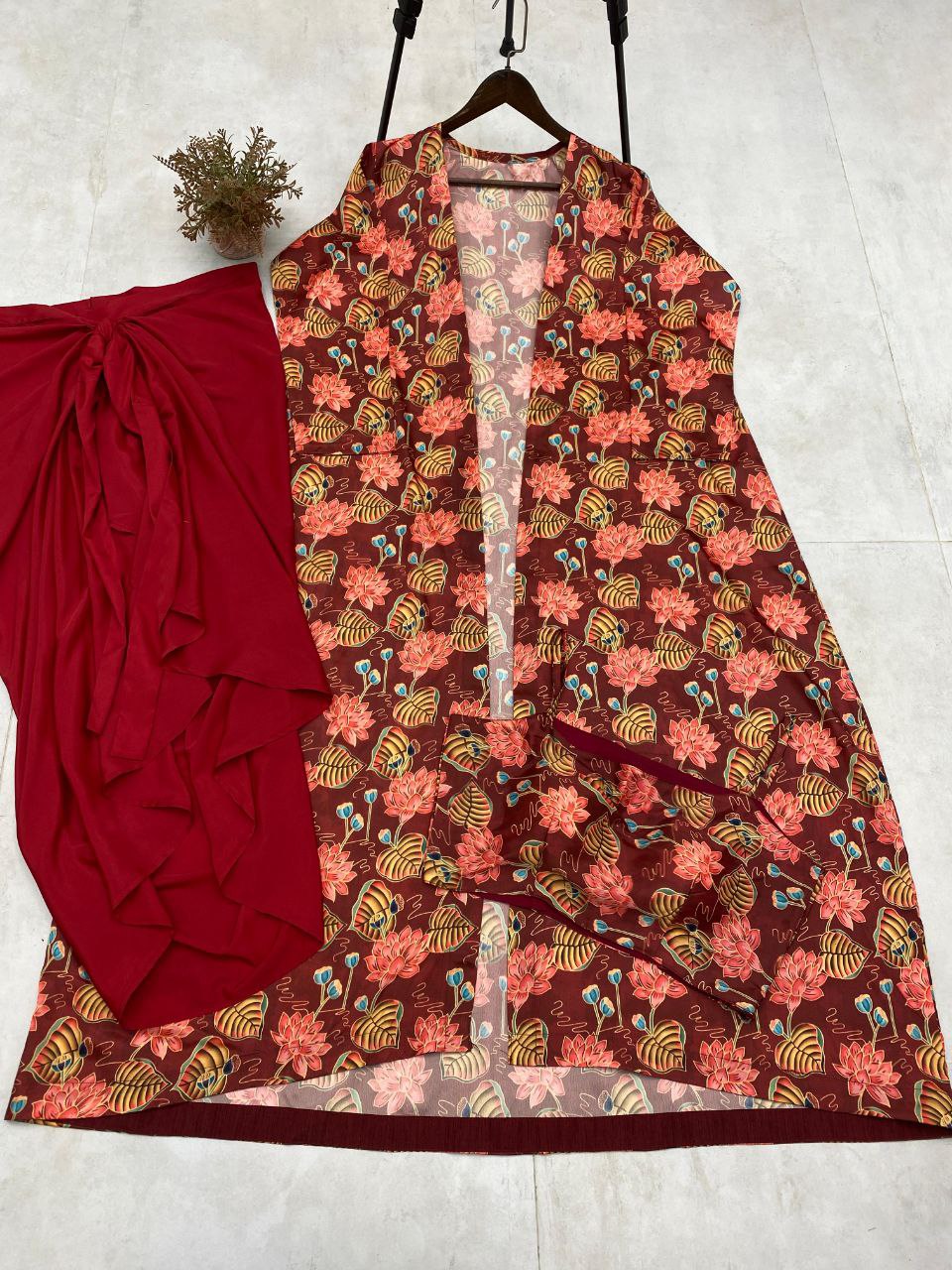 Trendy Western 3-Piece Outfit – Draped Skirt, Tube Blouse & Shrug