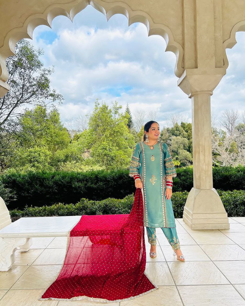 Luxury Pakistani Suit Set with Heavy Handwork & Sequence Embroidery