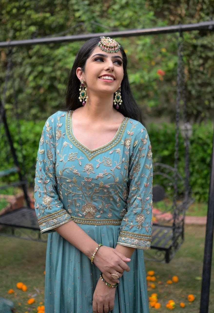 Elegant Embroidered Gown with Dupatta β Premium Party Wear Designer Gown