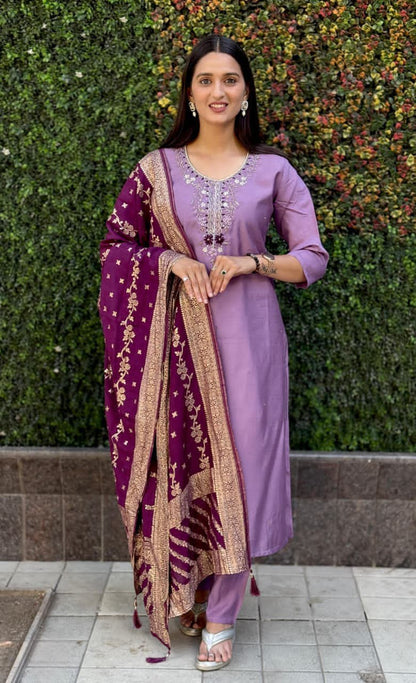 Premium Roman Silk Kurti Pant Dupatta Set – Lavender Designer Handwork Suit