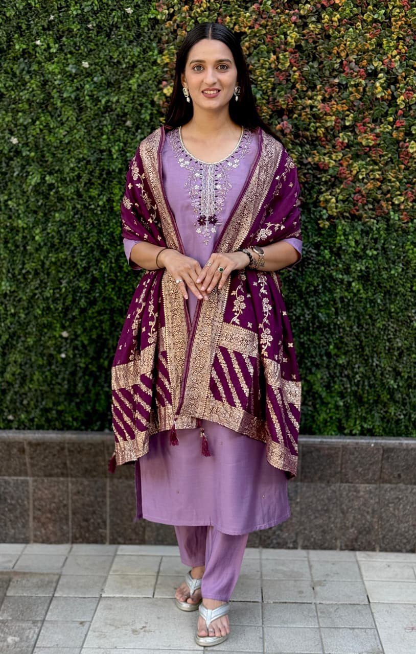 Premium Roman Silk Kurti Pant Dupatta Set – Lavender Designer Handwork Suit