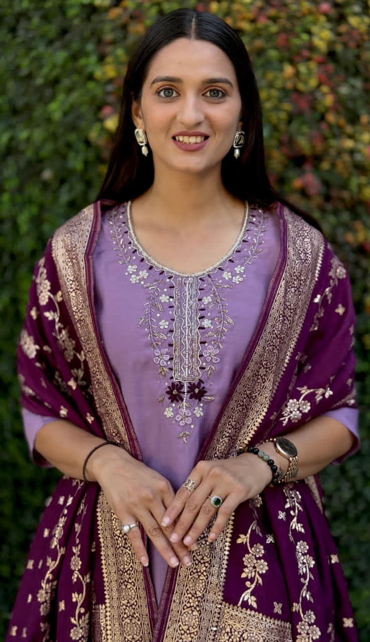 Premium Roman Silk Kurti Pant Dupatta Set – Lavender Designer Handwork Suit