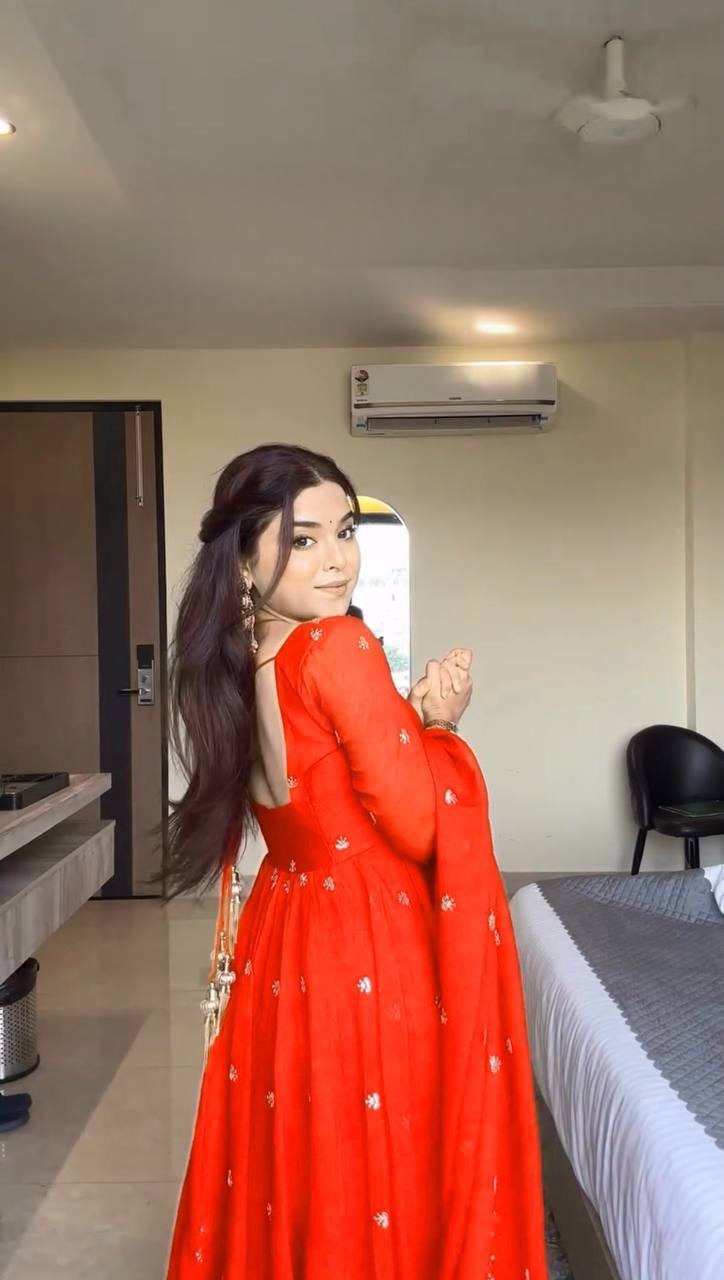 Zari Work Fox Georgette Embroidered Sabiya Chachi Style Gown Set